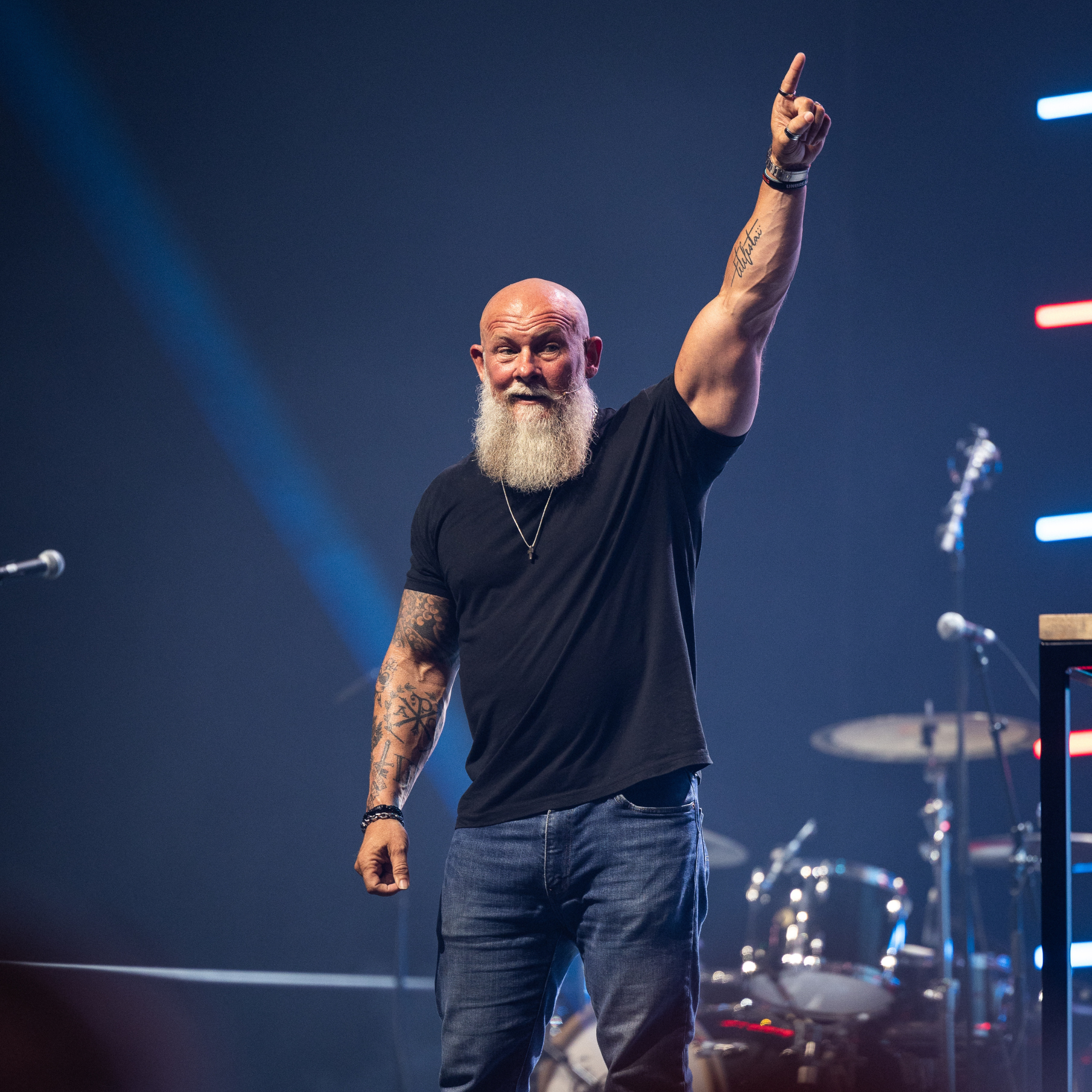 Joby Martin 1613 Men's Conference